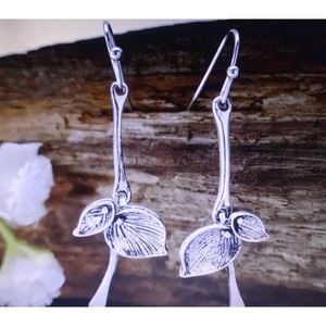 Bohemian Silver Leaves Dangle Earrings 1.67" Drop Fashion Jewelry Nature NWT